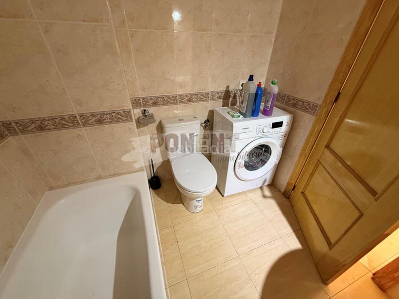 Foto e9710bc8-1ee5-4ebd-9ecf-cab987b85436. Apartamento  con gran terraza en playa den bossa en Ibiza