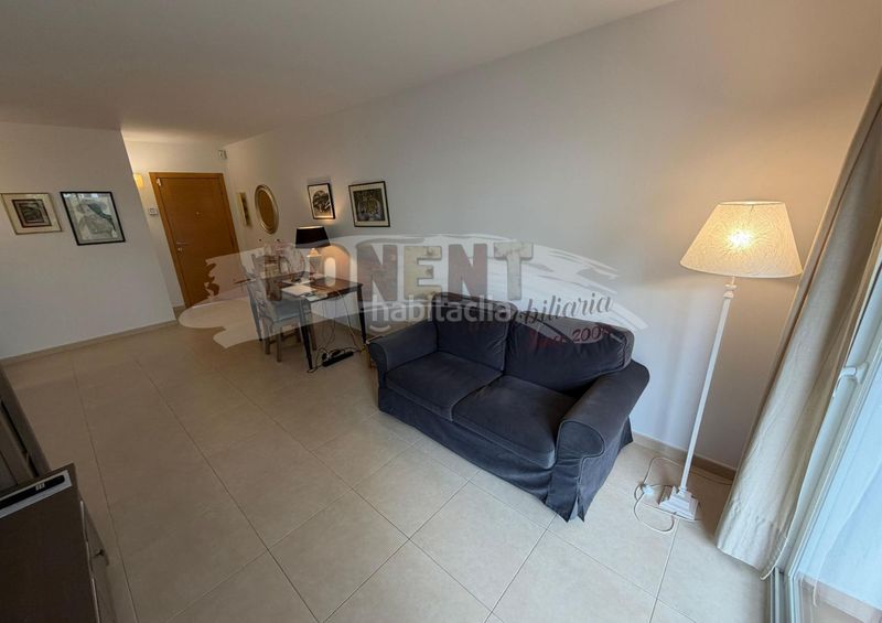 Foto 8df3b89d-86b1-4c2b-8d01-b97b0a3d2dd2. Planta baixa amb aparcament a Ses Figueretes - Platja d'en Bossa - Cas Serres Ibiza