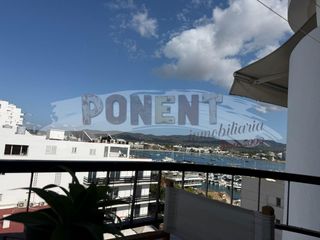 Lloguer Estudi a Sant Antoni de Portmany. Estudio con vistas al puerto deportivo de san antonio