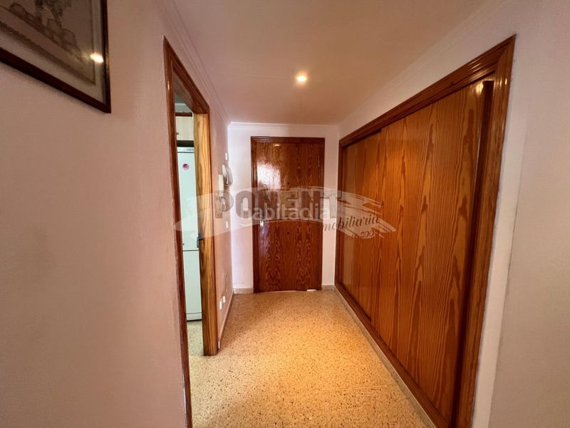 Foto 86c58760-2711-4b47-8fad-89047ea75eb7. Apartament amb aparcament a Ses Figueretes - Platja d'en Bossa - Cas Serres Ibiza