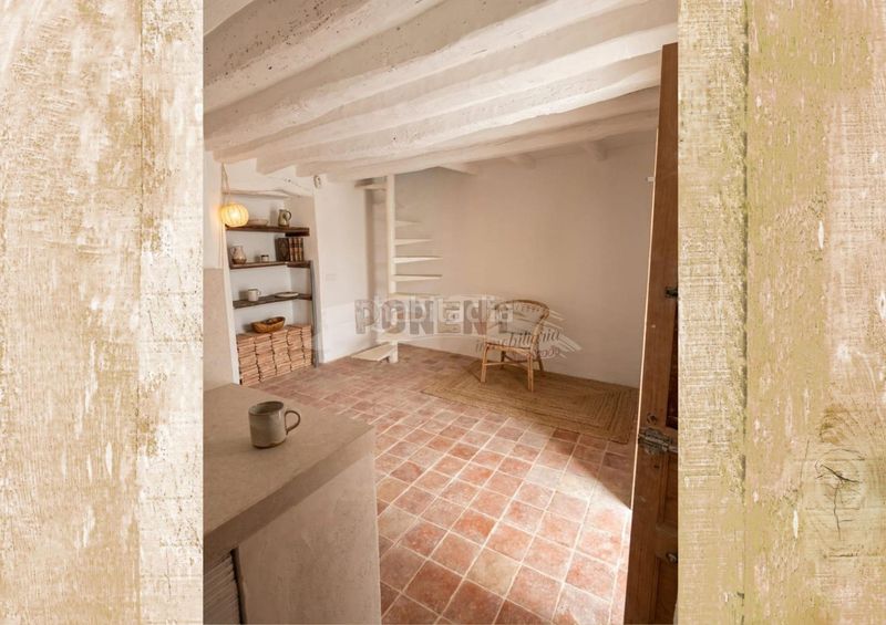 Foto 9c395f20-cb60-44e2-b0e2-d7e11f67b771. Miete loft in Dalt Vila-La Marina Ibiza