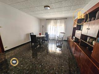 Piso  Carrer joaquim borràs. Tu nuevo hogar en el corazón de castellbell i el vilar