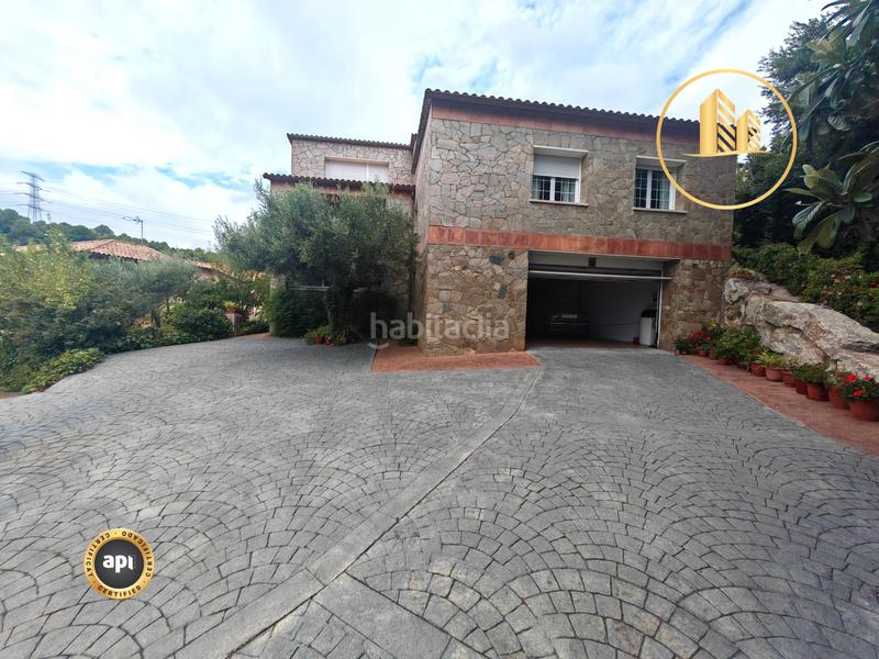 Foto ea7acd68-a2d7-4cb4-a26a-1c8179e051cb. Chalet mit parking in Can Font-Ca n'Avellaneda Castellar del Vallès