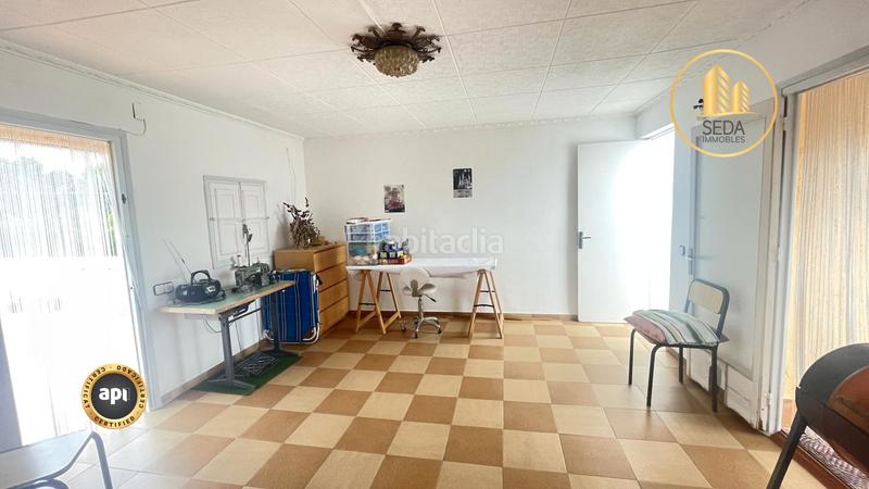 Foto d0a5028a-9a8b-42a1-a110-ebe33cefcf8c. Casa a schiera con riscaldamento in Poble Nou Terrassa