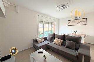 Flat  Passatge de narcís oller. Luminoso ático de 4 habitaciones en can palet, terrassa