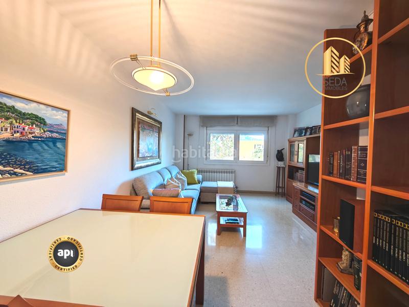 Foto b9fd8809-0b9f-4551-965d-8052f9b9cca1. Appartamento con riscaldamento parcheggio in Can Tussell Terrassa