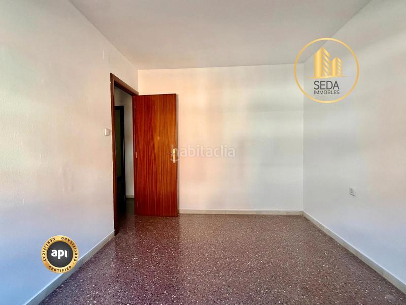 Foto 0750c6d5-d6a7-4607-8378-e1bf13caec98. Flat in Can Parellada Terrassa