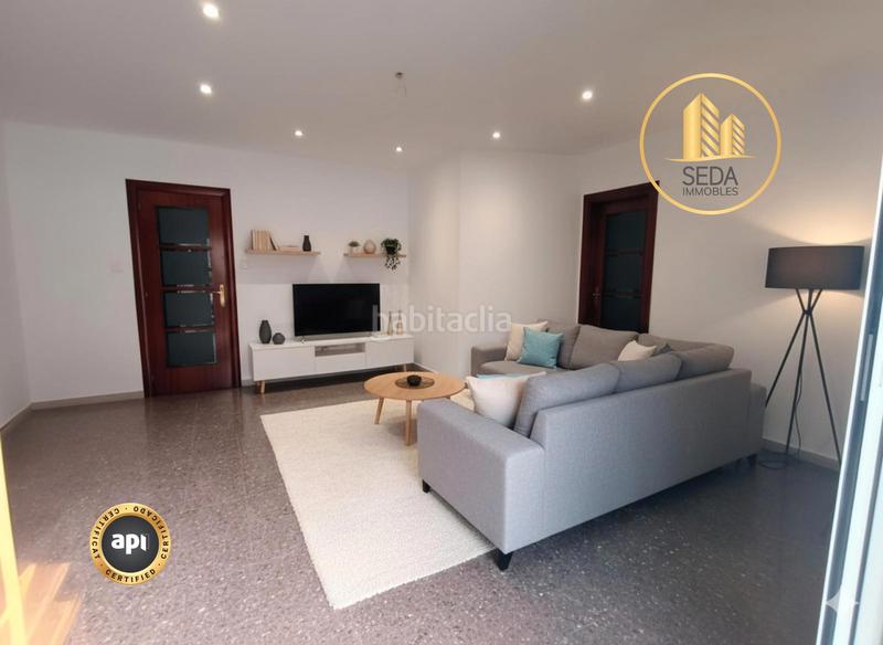 Foto cb057ec8-689e-40b6-a9f2-fc4d468f8ade. Flat in Can Parellada Terrassa