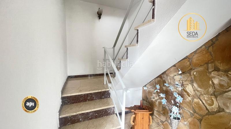 Foto 14183f9b-0ccf-457f-b619-c6f7c8135f49. Casa adossada amb calefacció a Poble Nou Terrassa