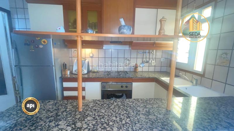 Foto 84f5e252-d3ec-4400-92d6-4b8dd17e836a. Casa adossada amb calefacció a Poble Nou Terrassa