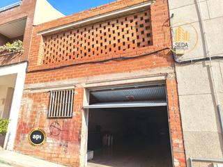 Terreno residencial  Carrer del masnou. Parcela de 202 m ideal para promotores en terrassa