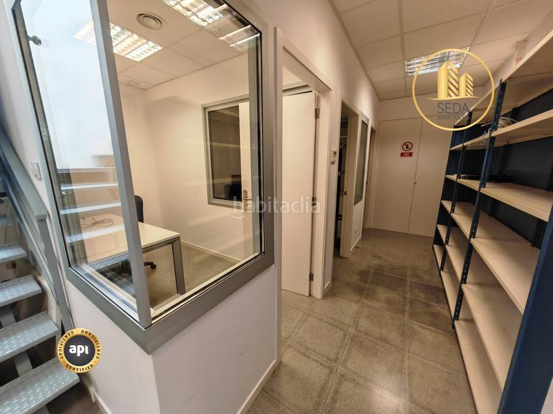 Foto 8d575067-d51b-4b58-b91a-af897db4b5b4. Rent business premise with heating in La Maurina Terrassa