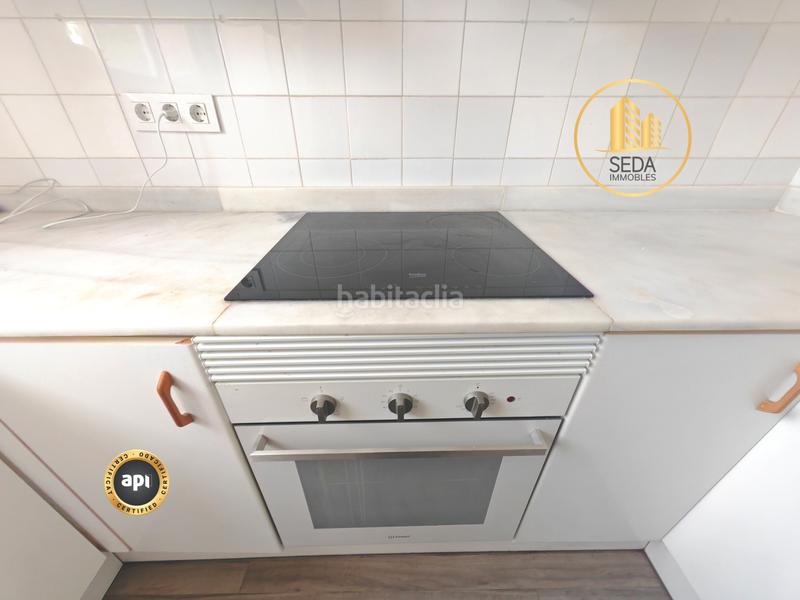 Foto 90912f79-9b32-4148-a69d-691e05c883b4. Appartement avec cheminée chauffage dans Barri del Centre Terrassa