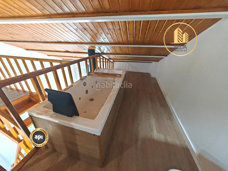 Foto b90c4c56-a350-4102-92a6-1f35fd66b7e0. Appartement avec cheminée chauffage dans Barri del Centre Terrassa