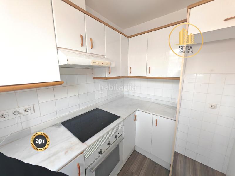 Foto efaefd53-d24e-4fac-80d9-dc58fbd6932b. Appartement avec cheminée chauffage dans Barri del Centre Terrassa