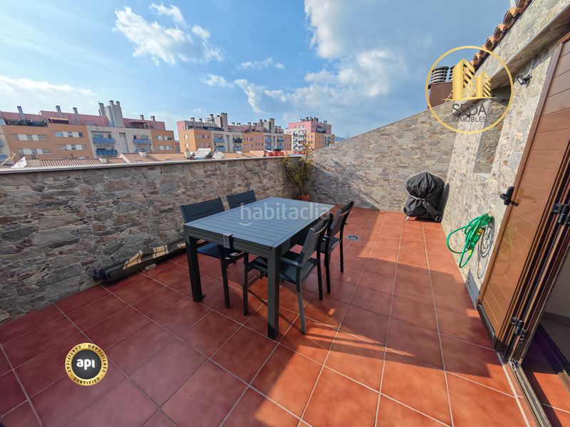 Foto 845df491-5012-4c8b-8bd7-7a1f28cf579d. Dúplex amb calefacció aparcament piscina a Torre - Sana Terrassa