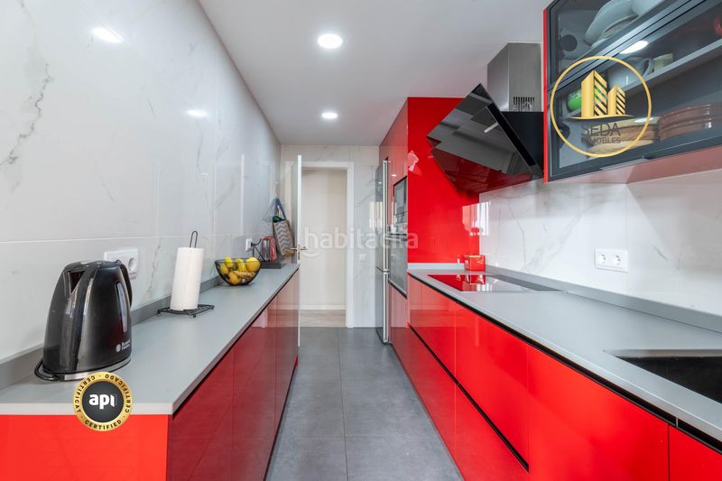 Foto 457b91da-6e00-4834-9fa5-7e2575a6cdd5. Pis amb calefacció aparcament a Cementiri Vell Terrassa