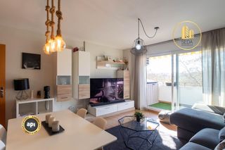 Pis  Avinguda de madrid. Piso con parking y terraza a 5 min de renfe este en terrassa