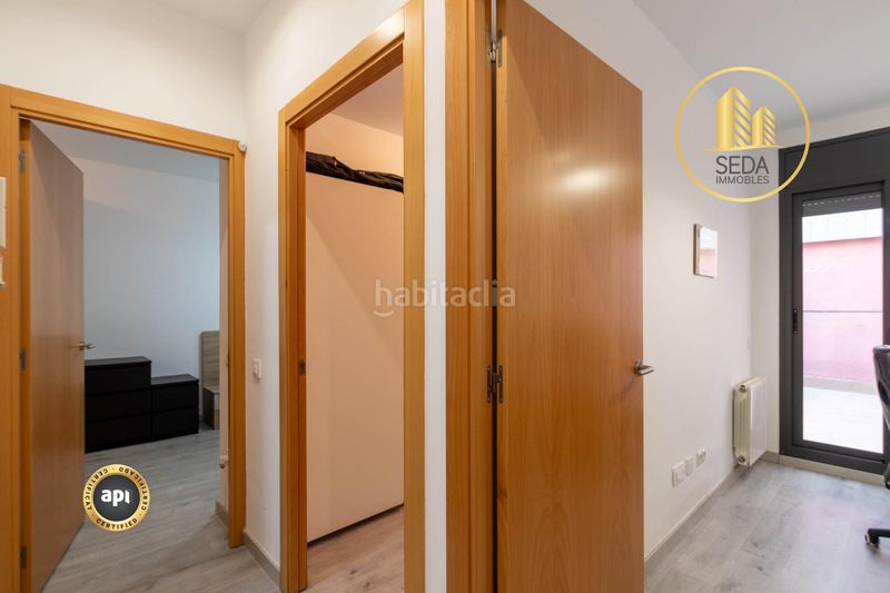 Foto 191e3213-f0ca-4bd5-95ca-92bbea9a2aed. Dúplex amb calefacció a Plaça Catalunya - Escola Industrial Terrassa