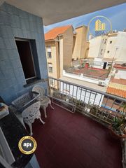 Pis  Calle malasaña. Amplia vivienda de 4 habitaciones a un paso del centro de málaga