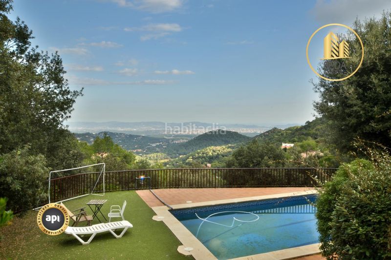 Foto 295a7d83-65a3-413a-9406-a75521d85e33. Xalet amb calefacció aparcament piscina a Matadepera