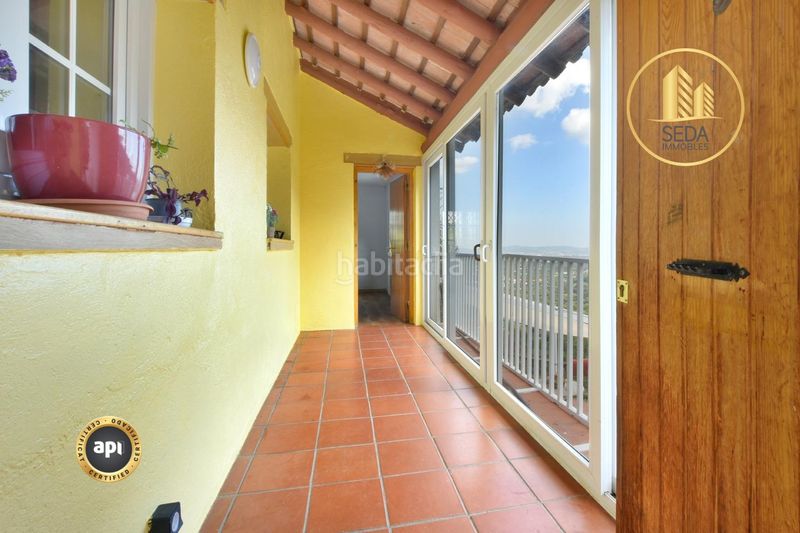 Foto d1b9179f-bc67-4c54-b8ef-514fc481647c. Xalet amb calefacció aparcament piscina a Matadepera