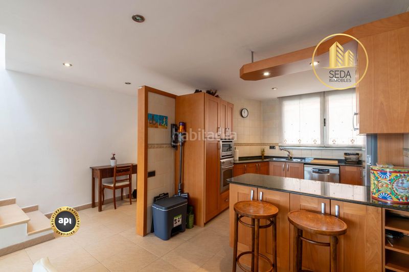 Foto 589cd64b-48c8-46b2-9f1f-bb109ebc0814. Casa adosada amplia y luminosa casa con terraza en el corazón en Ullastrell