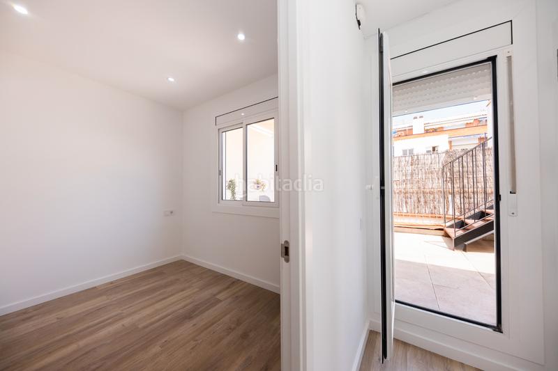 Foto 04baa2dc-001a-4dfd-8ce9-c8e83cd81b08. Ático  en venta – 2 terrazas, trastero y ubicación inmejorable en Sitges