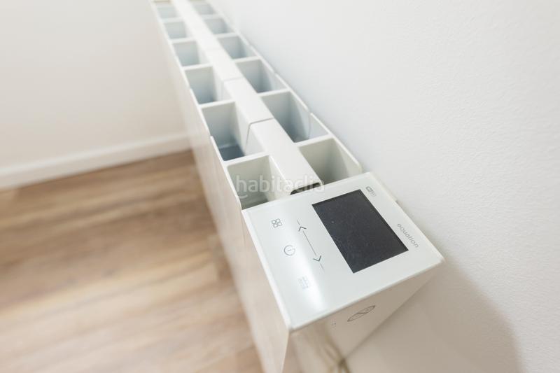 Foto 19cd99b8-41ba-443a-95a9-ebc433bf4172. Ático  en venta – 2 terrazas, trastero y ubicación inmejorable en Sitges