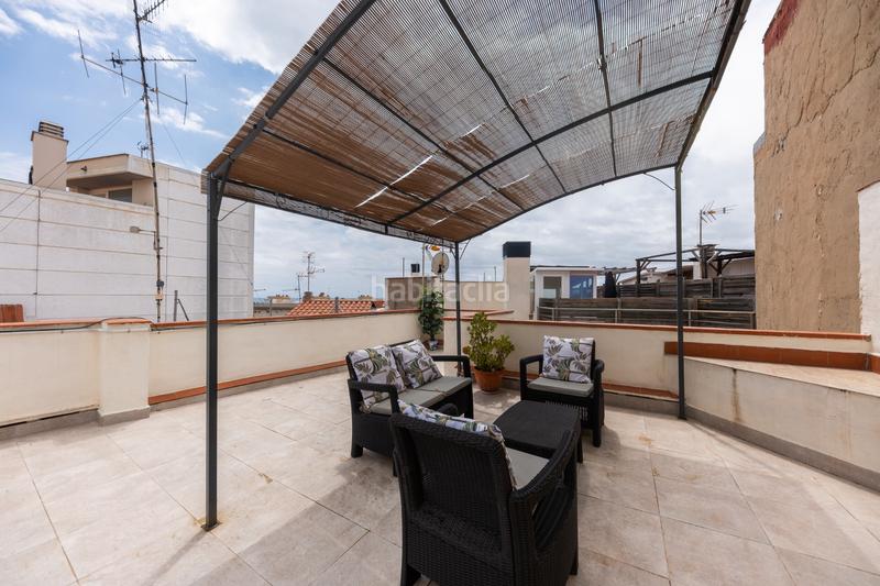 Foto e3327895-5344-443a-b174-c2c36f676d2f. Ático  en venta – 2 terrazas, trastero y ubicación inmejorable en Sitges
