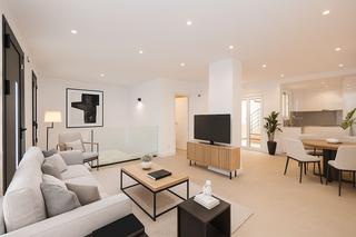 Casa  Carrer frederic mistral. Casa reformada a estrenar en sant boi de llobregat