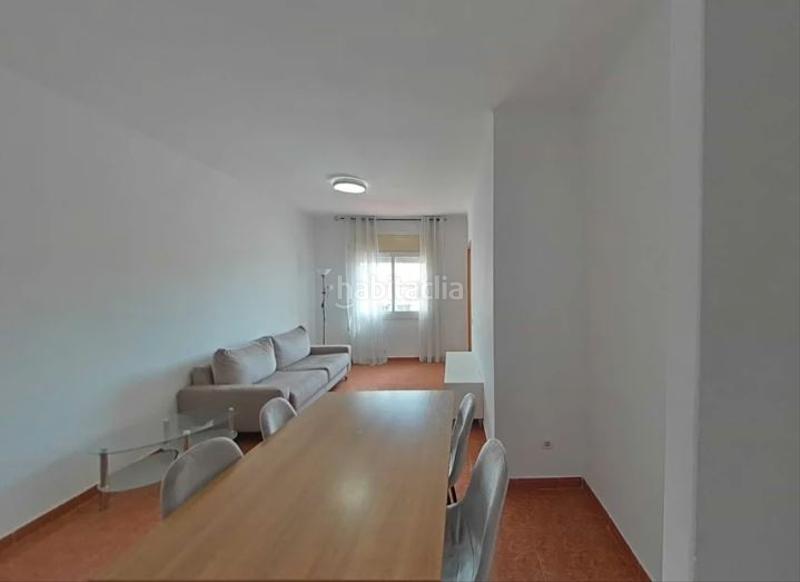 Foto efd6acf1-f5a6-4abc-8894-9cffccdf1fde. Piso  centro de gava reformado en Diagonal-Colomeres Gavà