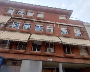 Pis a Carrer de la torre figueres 42. Zona muntanyeta