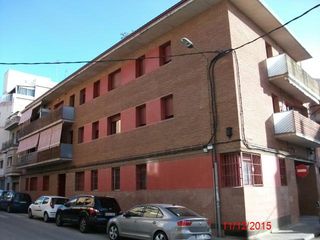 D�plex a Carrer de montflorit 56. Inmueble ocupado ilegalmente.