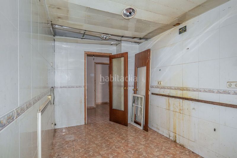 Foto 2e642238-6044-4e51-8284-3c6712319071. Flat in carrer joan maragall 19 in Ciutat Cooperativa-Molí Nou Sant Boi de Llobregat