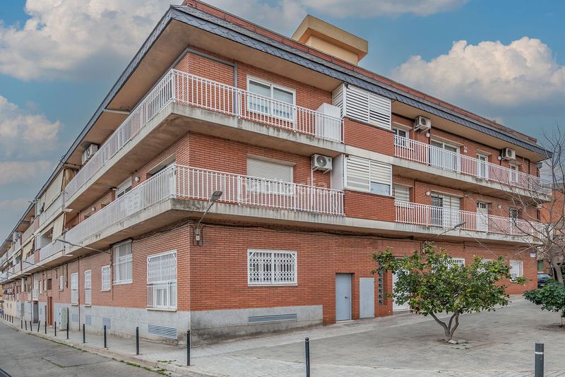 Foto 91316708-166a-4f50-b0b9-9fcc11794a46. Flat in carrer joan maragall 19 in Ciutat Cooperativa-Molí Nou Sant Boi de Llobregat