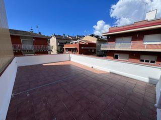 Haus in Passeig Maragall. Casa en zona inmejorable