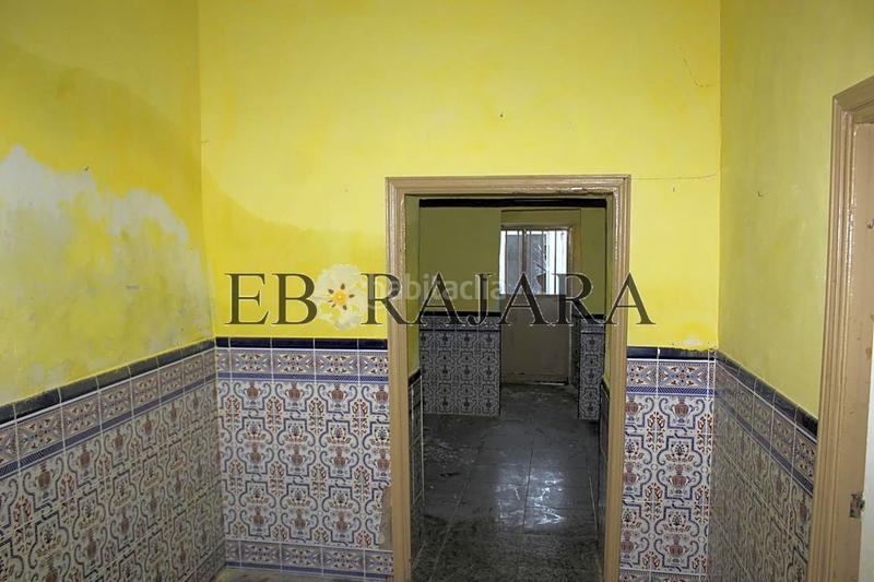 Foto a07f655a-85be-4372-b932-a54915d243d5. Casa adossada a Cebolla