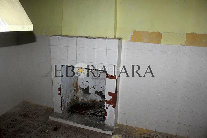 Foto e78368e0-95e5-4d76-bbe8-33d24e35137f. Casa adossada a Cebolla