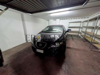 Lloguer Aparcament cotxe  Juan carlos i. Alquiler de cabinas, para coche y trastero