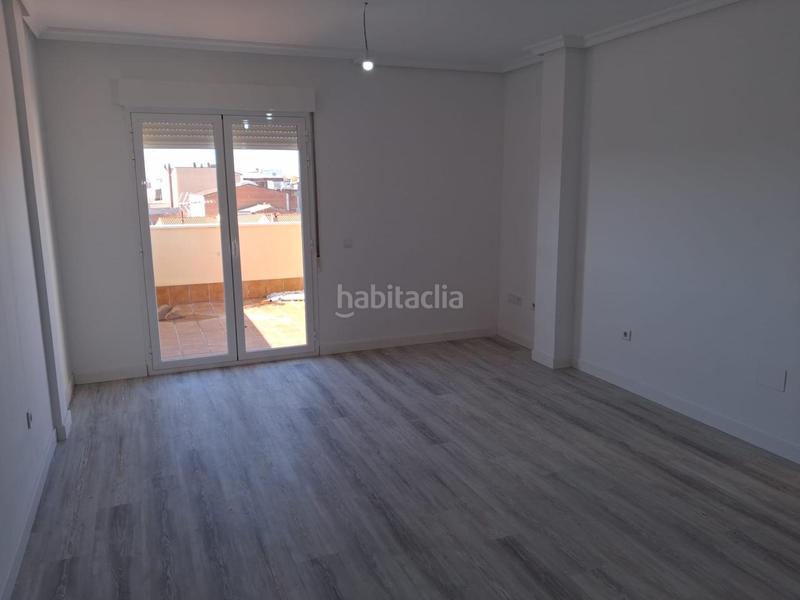 Foto c56b8ae6-614b-48b5-b054-df6ca60506f7. Pis amb aparcament a Patrocinio-Nueva Talavera Talavera de la Reina