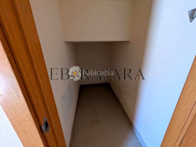 Foto c1b7bbac-a63f-43cd-8281-3340f4a3b712. Casa adossada amb aparcament a Lucillos