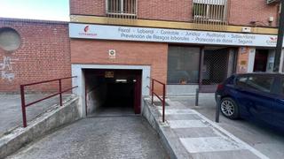 Aparcament cotxe a El Pilar-La Estación