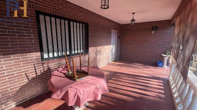 Foto 637e9435-d09d-457d-83f2-bc2f82f47e7a. Chalet mit parking in Almendral de la Cañada