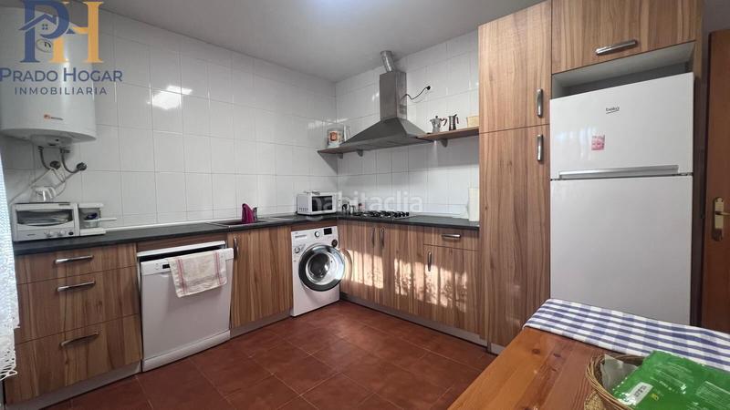 Foto 32b50ecb-d312-4bb8-b2df-70518eb15a2b. Chalet en Almendral de la Cañada