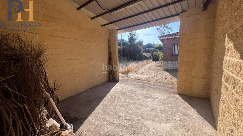 Foto c6ec76cb-0ecc-4684-aa1d-8bbbe36d2eb9. Chalet en Almendral de la Cañada