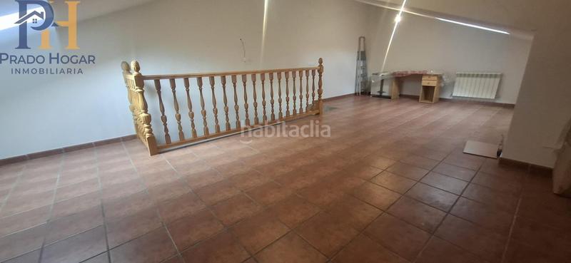 Foto 0f29d626-f8fd-4f0e-bb66-d3007f5dcafd. Reihenhaus mit heizung parking in Navalcán