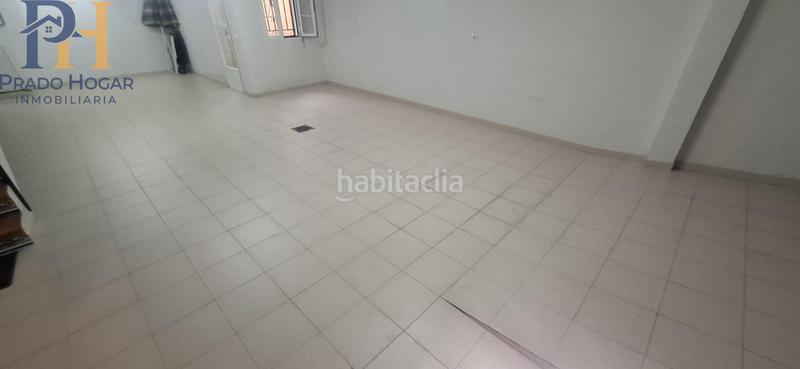 Foto 1d7fa63e-9fa9-42ba-839b-c2d19430fd99. Reihenhaus mit heizung parking in Navalcán