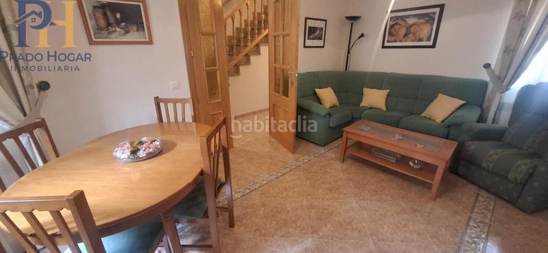 Foto 3a3f50ad-e94b-4dce-b8cd-fba1df21cf70. Reihenhaus mit heizung parking in Navalcán