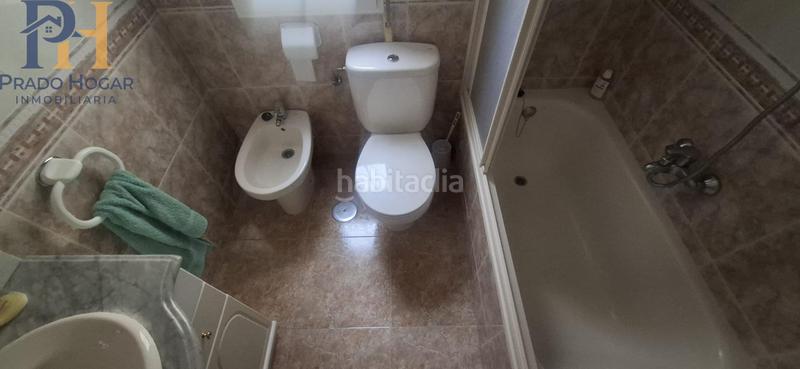 Foto 576311df-4577-4343-8405-e46b6ee7d993. Reihenhaus mit heizung parking in Navalcán